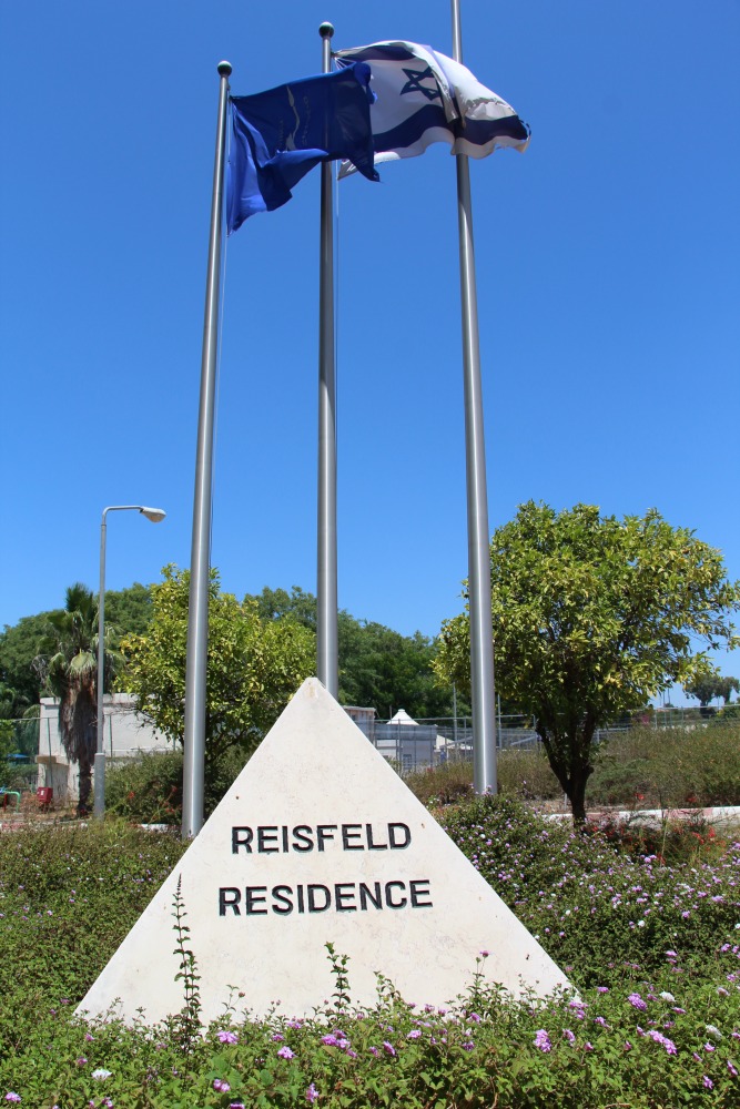 Reisfeld Residence